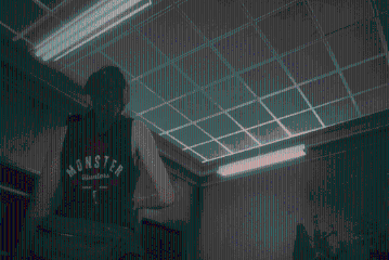 Claire-Monster Hunter