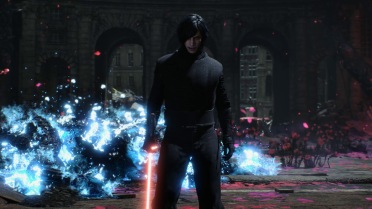 Robeless Kylo Ren's costume and V's lightsaber
