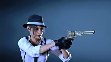 A variety of SLS 60 replaces Claire's initial pistol