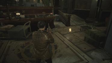 Leon Kennedy-journalist costume