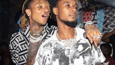 Customized Dirge radio station replacement