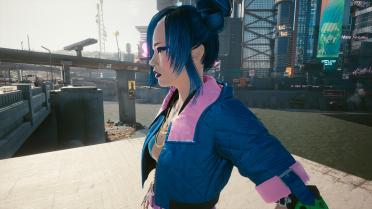 Replace Moxes Girl_1 with V