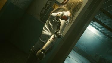 Female V's Silver Hand