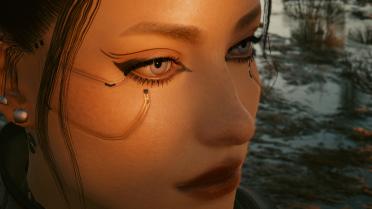 Koralina's new eyes-realistic and unrealistic colors