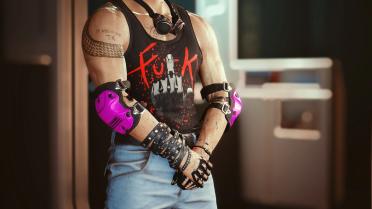 V's knee and elbow pads