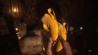 Banana gun and spoon knife