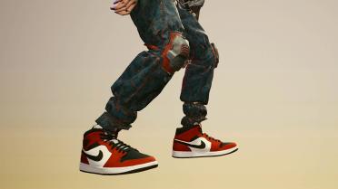 Shoes on the feet 1.0