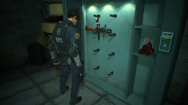 Claire Leon Weapon Prop Modification