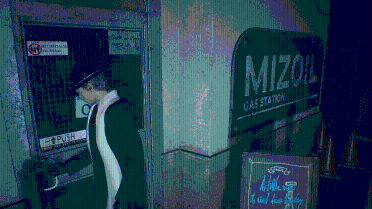 Leon's RE4 Gangster Suit