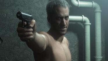 Remove Nikolai Zinoviev costume