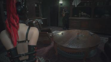 Red mane and red ponytail <Claire> cool mouth ball