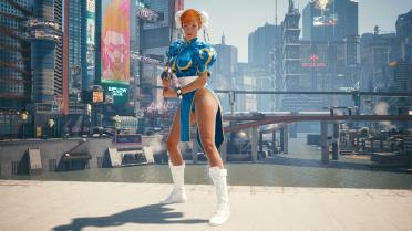 Cammy and Chun Li