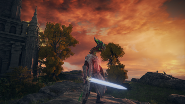 Bird of Light's Weapons and Armor