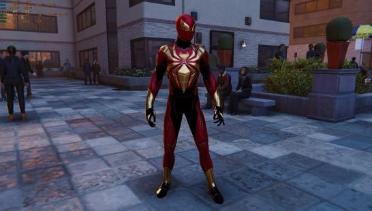 Iron Spider - Black Red Gold
