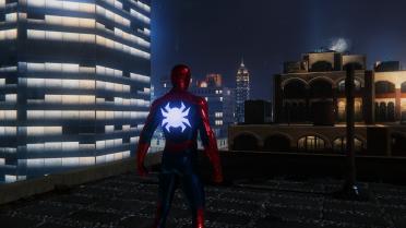 MK IV suit with bright spider and eyes