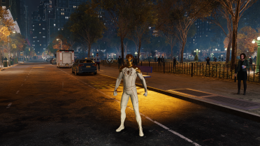 Gold Kaine (black and white optional)