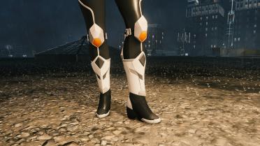 Multiple Black Cat lenses