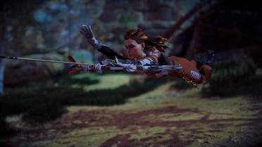 Aloy In Elza Walker Suit