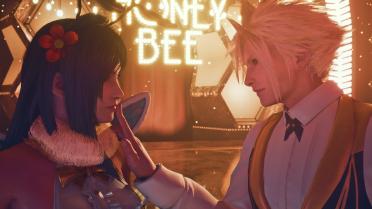 Play as Bee costume Tifa and Replace Andrea with Bee costume Cloud