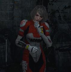 Ashley Elza Walker Outfit