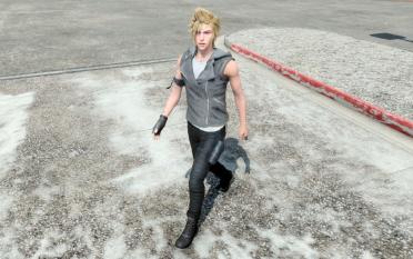 Grey Casual Outfit - Prompto