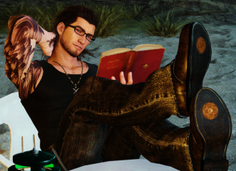 Black Glasses Style (Gladiolus)