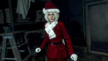 RE 3.5 Beta Santa Ashley Graham