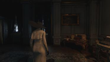 Play as Alcina Dimitrescu