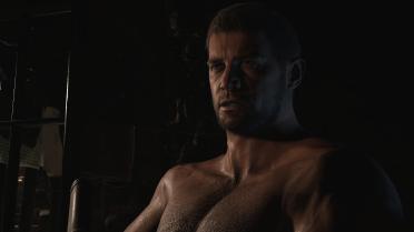 Nude body Chris
