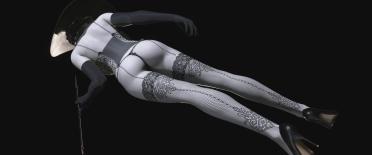 RE8 Lady's Nude Mod