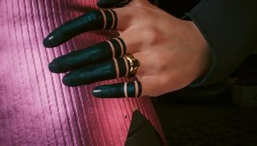 Fem V Wedding Ring