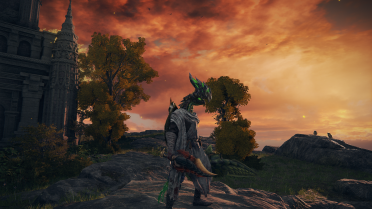 Bird of Light's Weapons and Armor
