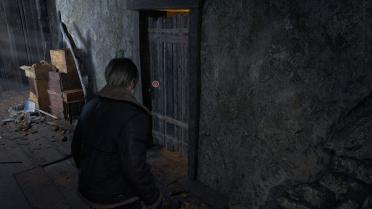 No Interaction Prompt (Medium Distance)